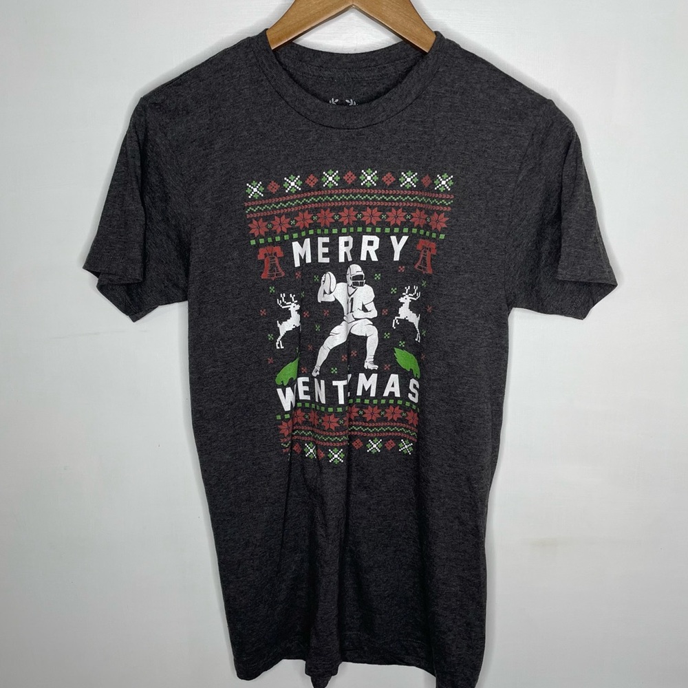 “Merry Wentzmas” t-shirt in size men’s small
